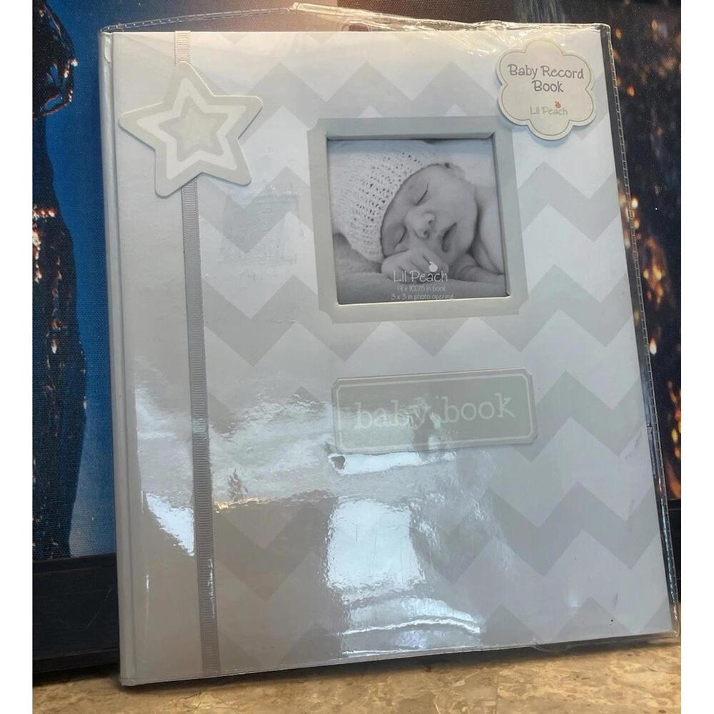 NEW BABY BOOK RECORD UP TO FIVE  YEARS  STAR BEARS- G White  ALL MEMORIES BEST